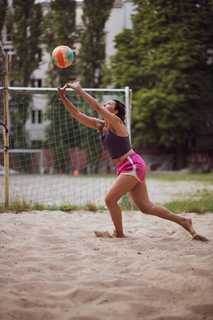 Anna Popek feet photo thumbnail