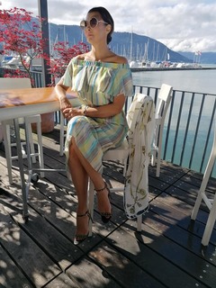 Anna Popek feet photo thumbnail