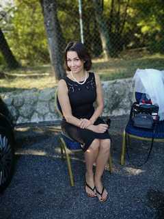 Anna Popek feet photo thumbnail