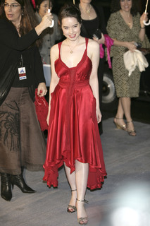 Anna Popplewell feet photo thumbnail