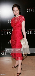 Anna Popplewell feet photo thumbnail