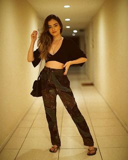 Anna Rita Cerqueira feet photo 4