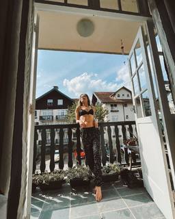 Anna Rita Cerqueira feet photo 8