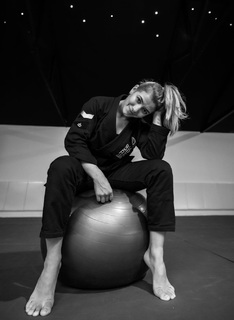 Anna Rodrigues feet photo 2