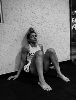 Anna Rodrigues feet photo 15