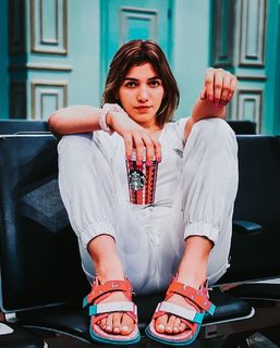 Anna Rodrigues feet photo 17
