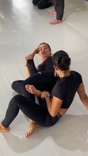 Anna Rodrigues feet photo 9