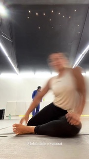 Anna Rodrigues feet photo 17