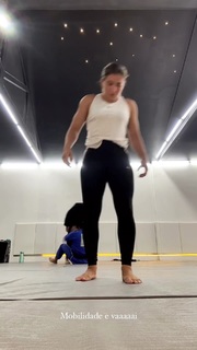 Anna Rodrigues feet photo 16