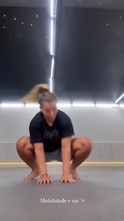 Anna Rodrigues feet photo 18