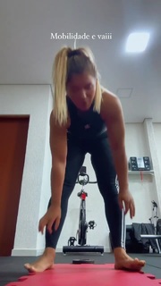Anna Rodrigues feet photo 7