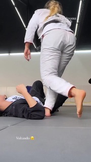 Anna Rodrigues feet photo 18