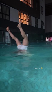 Anna Rodrigues feet photo 14