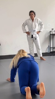 Anna Rodrigues feet photo 9