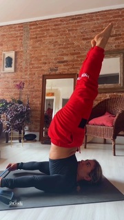 Anna Rodrigues feet photo 3
