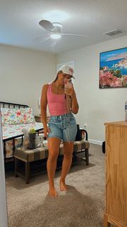 Anna Rodrigues feet photo 14