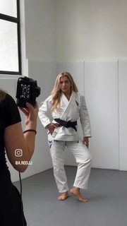 Anna Rodrigues feet photo 2
