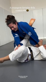 Anna Rodrigues feet photo 14