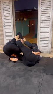 Anna Rodrigues feet photo 2
