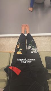 Anna Rodrigues feet photo 4