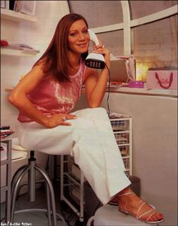 Anna Ryder Richardson feet photo 6