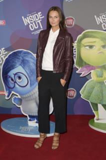 Anna Safroncik feet photo thumbnail
