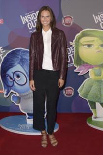 Anna Safroncik feet photo thumbnail