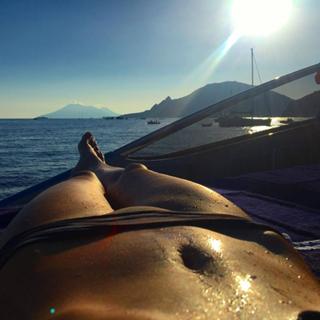 Anna Safroncik feet photo thumbnail