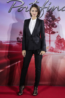 Anna Safroncik feet photo thumbnail