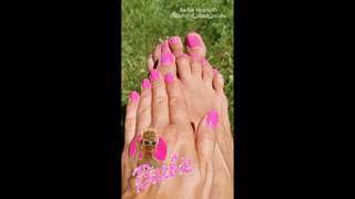 Anna Samusionek feet photo 11