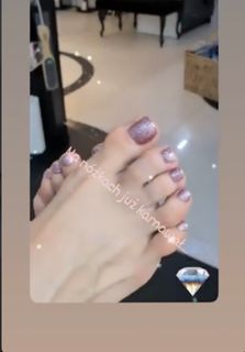 Anna Samusionek feet photo 16