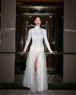 Anna Sawai feet photo thumbnail