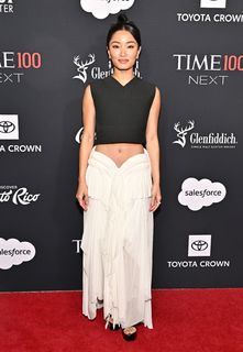 Anna Sawai feet photo thumbnail