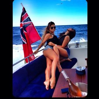 Anna Sedokova feet photo thumbnail