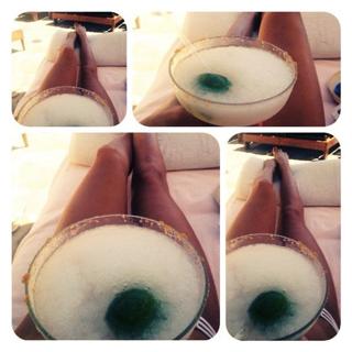 Anna Sedokova feet photo thumbnail