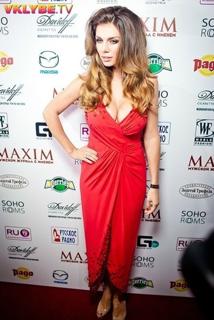 Anna Sedokova feet photo thumbnail