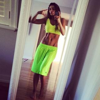 Anna Sedokova feet photo thumbnail