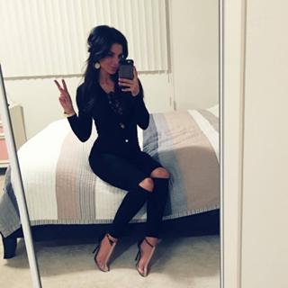 Anna Sedokova feet photo thumbnail