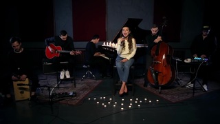 Anna Sedokova feet photo thumbnail