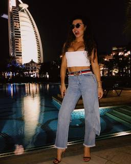 Anna Sedokova feet photo thumbnail