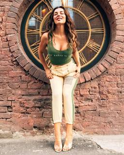 Anna Sedokova feet photo thumbnail