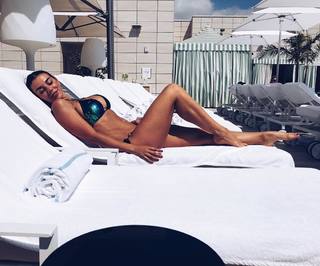 Anna Sedokova feet photo thumbnail