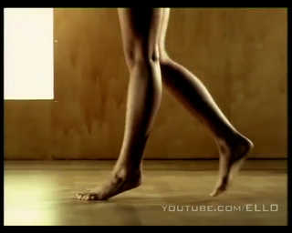 Anna Sedokova feet photo thumbnail