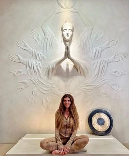 Anna Sedokova feet photo thumbnail