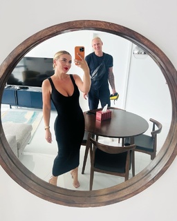 Anna Sedokova feet photo thumbnail