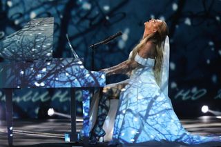 Anna Sedokova feet photo thumbnail