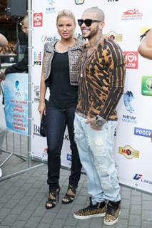 Anna Semenovich feet photo thumbnail