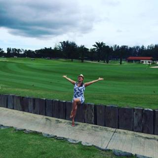 Anna Semenovich feet photo thumbnail