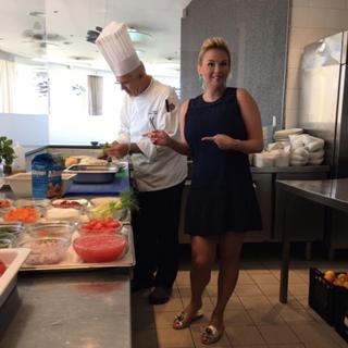 Anna Semenovich feet photo thumbnail