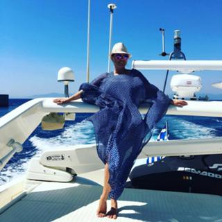 Anna Semenovich feet photo thumbnail